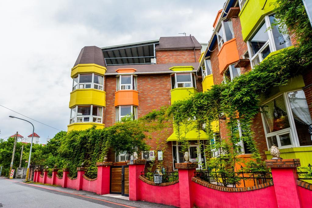 Owl Castle Bed & Breakfast Hualien City Exterior foto
